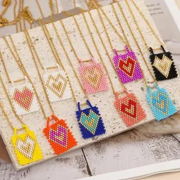 Anhänger Halsketten BohoBliss Bunte Miyuki gewebte Liebes-Herz-Halskette vergoldete Edelstahlkette Valentinstag Geschenk Perlen Schmuck für
