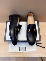 36Modello 2024 Brogue Oxford Scarpe eleganti firmate per uomo Scarpe da uomo per feste da sposa Designer in vera pelle Formale Migliori scarpe da uomo di lusso TAGLIA originale 6-12