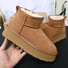 Üst Tasarımcı Avustralya Avustralya Açık Kış Kar Ultra Mini Platform Botları Kadın Önyükleme Kürklü Deri Ayak Uyukları Kestane Siyah Loafers Ayakkabı Boyutu 35-43