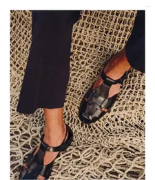 샌들 여성 Hereu 여름 Mary Jane 닫힌 발가락의 짠 둥근 진정한 가죽 가방 힐 버클 플랫 로마 신발