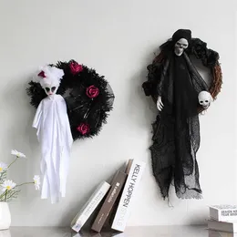 Halloween svart vit spöke dörr hängande spöke festival skräck fest krans spöke huvud prydnader spökade hus dekoration rekvisita q0179e