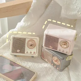 Decorative Objects Figurines Mini Retro Desk Decor Bluetooth Speaker Wireless USB Charging Subwoofer Desktop Kawaii Decoration Cute 231215