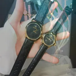 Hoge kwaliteit heren dames bee stopwatch horloges 39mm 32mm quartz uurwerk pilot lederen vrijetijdsmode scannen tick Bracel2886