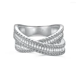 클러스터 링 S925 스털링 실버 여성의 폐쇄 반지 다이아몬드 전체 지르콘 디자인 및 여성용 수공예품