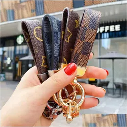 Keychains Lanyards Fashion Designer Keychain Classic Exquisite Luxury Car Keyring Zinc Alloy Letter Uni Lanyard Metal Small Jewelry Dr Dhnmq