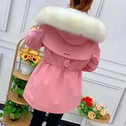 الفراء للسيدات الخريف الشتاء الوردي الأزياء ناعمة معطف معطف دافئ مقنعين سترة طويلة سيدات الملابس الخارجية ضئيلة عالية الجودة ل L162