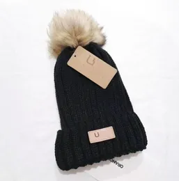 Designermarke Herren Beanie Mütze Damen Herbst und Winter Kleiner Duftstil Neue warme Mode Allgleiches UG-Buchstaben-Strickmütze