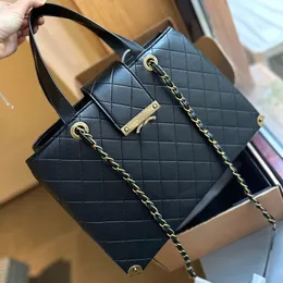 Vintage Outdoor Women Tote Bag Diamond Lattice Leather Quilted Luxury Handbag Crossbody Designer Wallet Pochette Gold Hardware Emblem Sacoche Suitcase 34CM