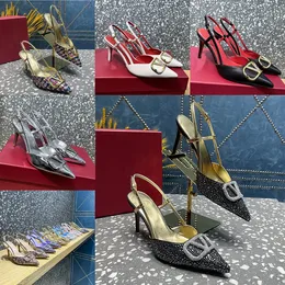 Metallspänne sandaler kvinnors skor med stilett klackar sommar ny sexig pvc högkänsla transparent fest pendlare enstaka skor 8 cm storlek 35-43 +låda