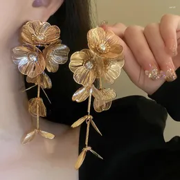 Baumelnde Ohrringe mit langen Quasten, Tropfenblume, goldene Silberfarbe, erhältlich, klassischer Party-Schmuck im Euro-Stil