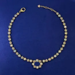 Designer Luxury Classic Retro Inlaid Rhinestone Halsband Kvinnor Utökad kedja Gorgeous Charm smycken Gift Deliver Sisters