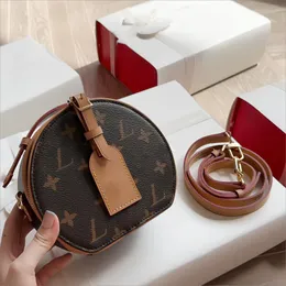 Винтаж Boite Circular Bag Designer Bag Подличная кожаная сумка для плеча женщина женская сумочка с брендом сцепление Сумка буква цветочная печать сумка