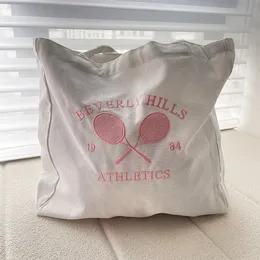 Einkaufstaschen Beverly Hills 1984 Leichtathletik Tennis bestickt Mode Frauen Canvas Tasche Vintage Stil ästhetische Handtasche Tote 231215