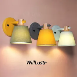 Willlustr vägglampa sconce färg tyg skugga ek trä järn arm vägg sconce säng kök soffa sida el restaurang ljus yello270e