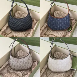 Designer de marca de luxo Mulher bolsa de couro de bolsa de bolsa de bolsa de alta qualidade bolsa de ombro de banda de ombro de alta qualidade Baga hobo saco letra ombro de couro genuíno crossbody