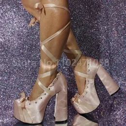 Scarpe eleganti Caviglia Cinturino incrociato Lolita Ragazze Décolleté a farfalla Nodo Piattaforma robusta Punta tonda Tacco quadrato Balletto Hight Sandali da donna