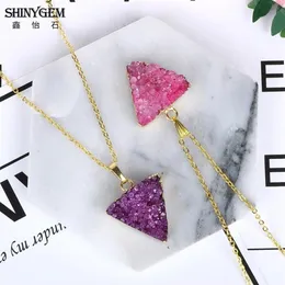 Shinygem 2021 Natural Handmadepurple Pink Druzy Pendant Halsband Guldplätering Uttalande Triangel Pyramid Stone Trendy for Women204x