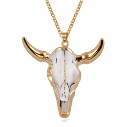 Collier de créateur Bijoux de luxe Vintage Bull Skull Pendentif pour hommes enveloppé Gem Buffalo Bovins American Western National Style 298n