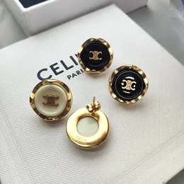 2024 nuovo arrivo di marca di lusso designer orecchini a bottone in oro 18k geometria amore retrò vintage orecchini orecchini orecchini anelli gioielli per le donne ragazza