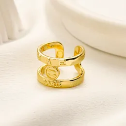 Top-Quality 18K Gold Plated Band Rings Designer Gold Ring Luxury Love Gift Couple Ring Copper Jewelry Design for Women Boutique Gift Ring