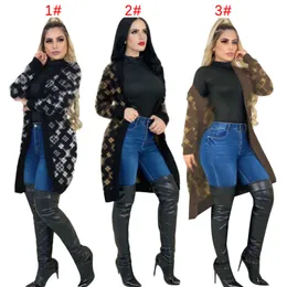 Cappotto maglione cardigan lavorato a maglia magra per pendolari di design di lusso da donna Autunno/Inverno in Europa e negli Stati Uniti, 3 colori