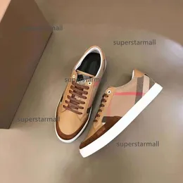 Ayakkabı Burberyity Tasarımcı Spor ayakkabılar çizgili Vintage 11 Sneaker Erkek Kadın Platform Platform Sezon Ayakkabı Sezon Tones Flats Trainers Marka Klasik Outdoor 1H15