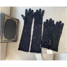 Перчатки с пятью пальцами Черные Tle для женщин Дизайнерские дамы с буквенным принтом Вышитые кружевные варежки для вождения Ins Fashion Thin Party 2 Drop D Dhtc6