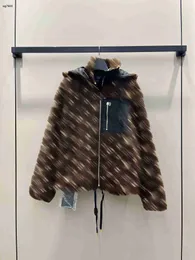 Jaqueta acolchoada luxuosa casaco feminino outono inverno bolso decoração de manga comprida com capuz zíper sobretudo 16 de dezembro
