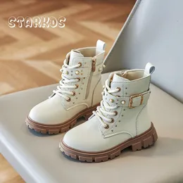 Boots Chic Rivet Studs Flat Girls Fashion Pearl Buckle Belt Booties Kids Brand Design Thick Sole Ankle Height Motorcycle Botines 231215