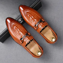 Italian Style Men Dress Wedding Shoes Spring Autumn Fashion Designer Business Leather Men Casual Flats Male Foot Wear Driving Walking Loafers W70