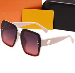 Spring new designer sunglasses Luxury square Sunglasses high quality wear comfortable online celebrity fashion glassesGUCIC8801