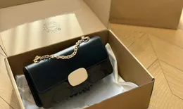 Designer axelpåsar C-formad Eliza underarmsäck coa armhoppan handväska kvinnor tote handväska lyxiga toppkvalitet crossbody väskor hobo plånbok dam äkta läder