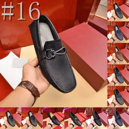 39MODEL Verão Homens Sapatos Casuais Marca de Luxo Italiano Mens Designer Mocassins Mocassins de Couro Genuíno Oco Respirável Deslizamento em Sapatos de Condução Tamanho 38-46