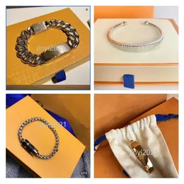 Designer Jewelry Bangle Rose Gold Silver Stainless Steel G cd f tb Cross Pattern Buckle Love Jewelry Women Mens Bracelets Brand Ca294C