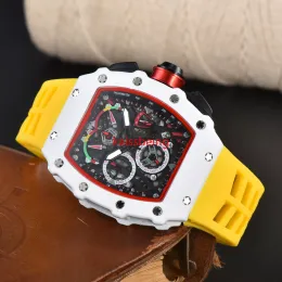 High Quality Luxury Men's Watch Top Designer 42mm Quartz Watch Date Display Rubber Band Waterproof Sports Luxury Watches
