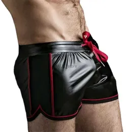 Mutande di grandi dimensioni sexy da uomo punk in pelle PU sottile pantaloni da moto boxer pantaloncini fascia elastica mutande sissy mutandine costume da bagno sexyL231218