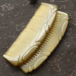 Hårborstar 1pc Boutique Wide Tooth Yak Horn Comb Exquisite Carving Comb 15cm Halvmånadskam G0411 231218