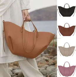 Numero Dix Half Moon Paris Borsa da sella sotto le ascelle Designer di lusso Cyme Mini Tote Beri Tonca Borse a tracolla in pelle testurizzata pieno fiore Un Nano Borse a tracolla da donna25