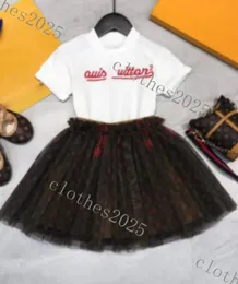 Imposta designer di lusso Set di abbigliamento Moda ragazze carino gonna di garza di cotone 2023 vestito a due pezzi cci marchio logo bambini vestito con maniche a sbuffo