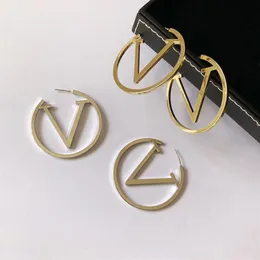 2021 High Quality Fashion Style Studs Design Stamp Stainless Steel Rose Gold Plated Stud earrings For Women Party Gifts whole247A