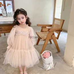 Temel gündelik elbiseler kızlar bahar ve sonbahar yeni çocuk kız bebek batı tarzı dantel ekleme kabarık gazlı bez prenses elbise yq231218