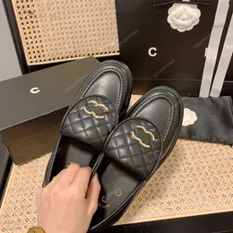 Sapatos de vestido de luxo mocassins designer mulheres casuais c logotipo preto couro aumento plataforma festa sapato tênis patente fosco social plana treinadores