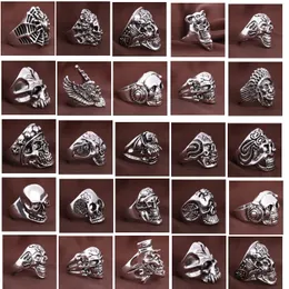 Bandringe 20pcs Schädel Ring Punk Vintage Skeleton Metall Zink Legierung Silber Farbe Herren Damen gemischte Ringe Schmuck Großhandel Lose Party Geschenke 231218