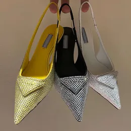 Katten-heel Slingback Pumpar skor Sandal Crystal-embelled Rhinestone Padded Evening Point Toe Heels Sandaler Women Heeled Luxury Designer Dress Shoe 9945ESS