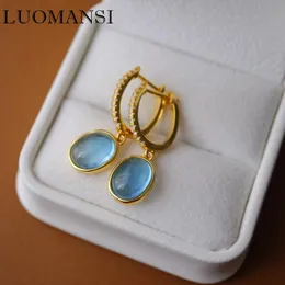 مسمار Luomansi البيض على شكل أسوامارين الطبيعية أقراط 100 ٪ S925 Silver Jewelry حفل زفاف حفل عيد ميلاد تذكاري