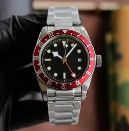 뜨거운 42mm 블랙 베이 탐색기 시계 베젤 검은 다이얼 자동 메 기술 스틸 스틸 남성 손목 시계
