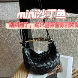 Cross-body Bags Designer Leather Handbags Botte Venetas Pomegranate Skirt Sheep Skin Woven Bag Sardine Bag HB3T