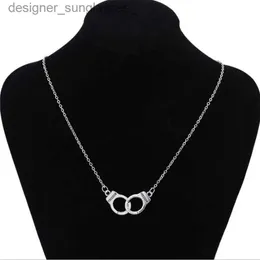Pendant Necklaces Handcuff Necklace Silver Color Street Style Necklace Gift For Friend Punk Style Fashion Neck JewelryL231218
