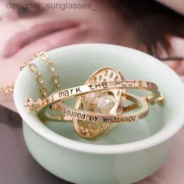 Pendanthalsband Fimaodz Fashion Vintage Movie Jewelry Accessories Time Turner Hourglass Halsband Granger för kvinnor La Girl Wholesal231218