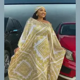 Abbigliamento Abito lungo ricamato allentato alla moda in seta Dashiki da donna africana di super taglia per abiti da donna